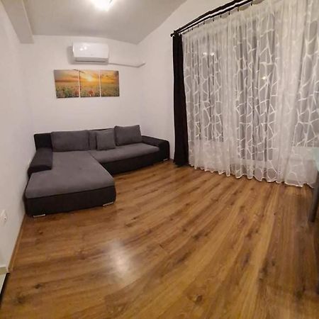 Smarthomeapartman Hajdúszoboszló Buitenkant foto