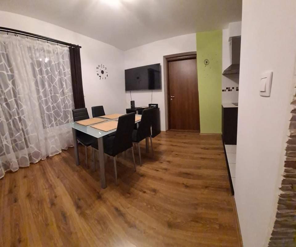 Smarthomeapartman Hajdúszoboszló Buitenkant foto
